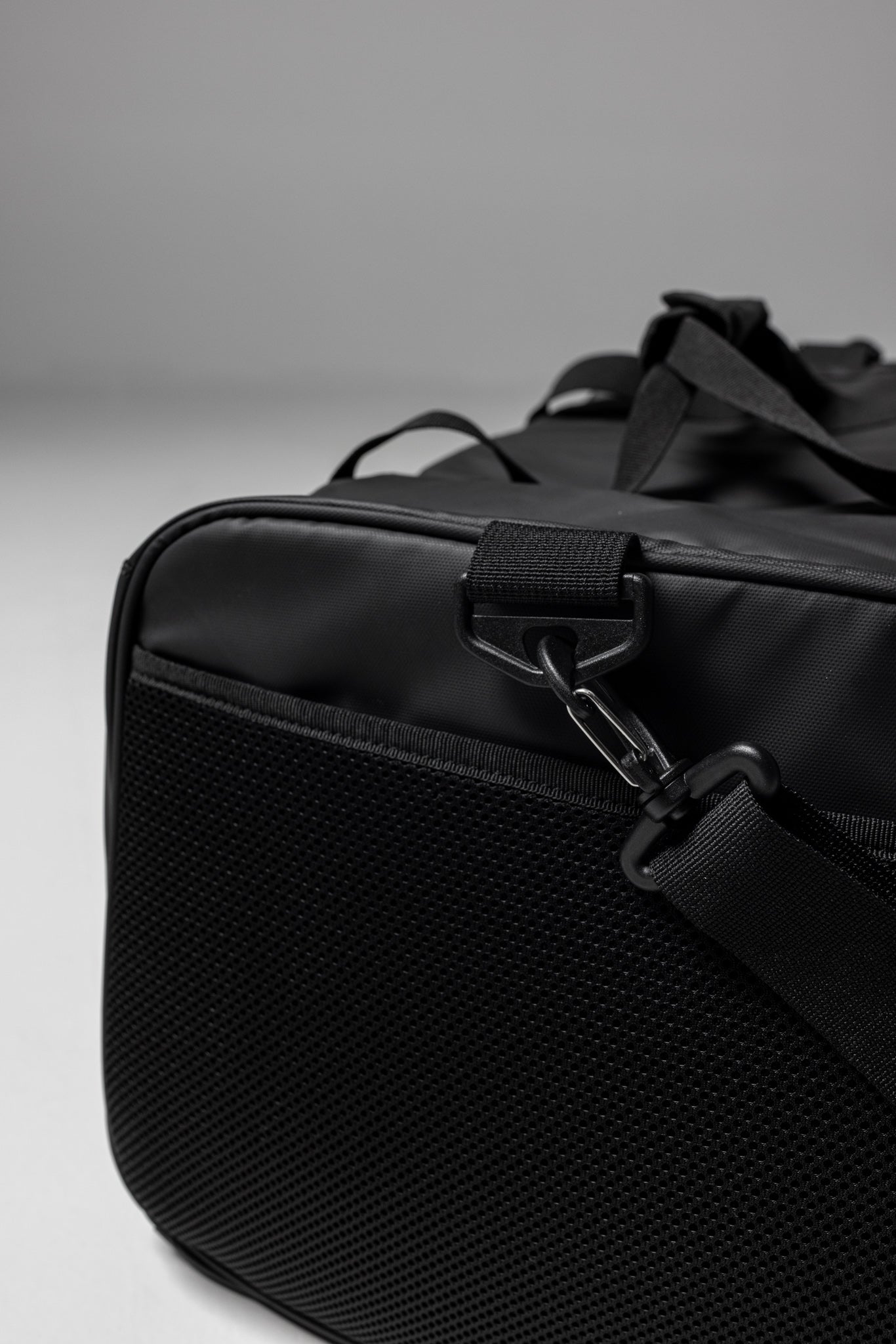 Pro Duffle - Jet Black